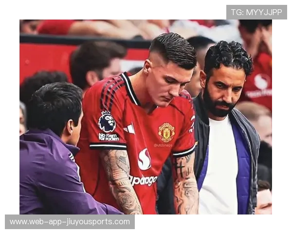 曼联争四关键战，谢什科继续引领锋线